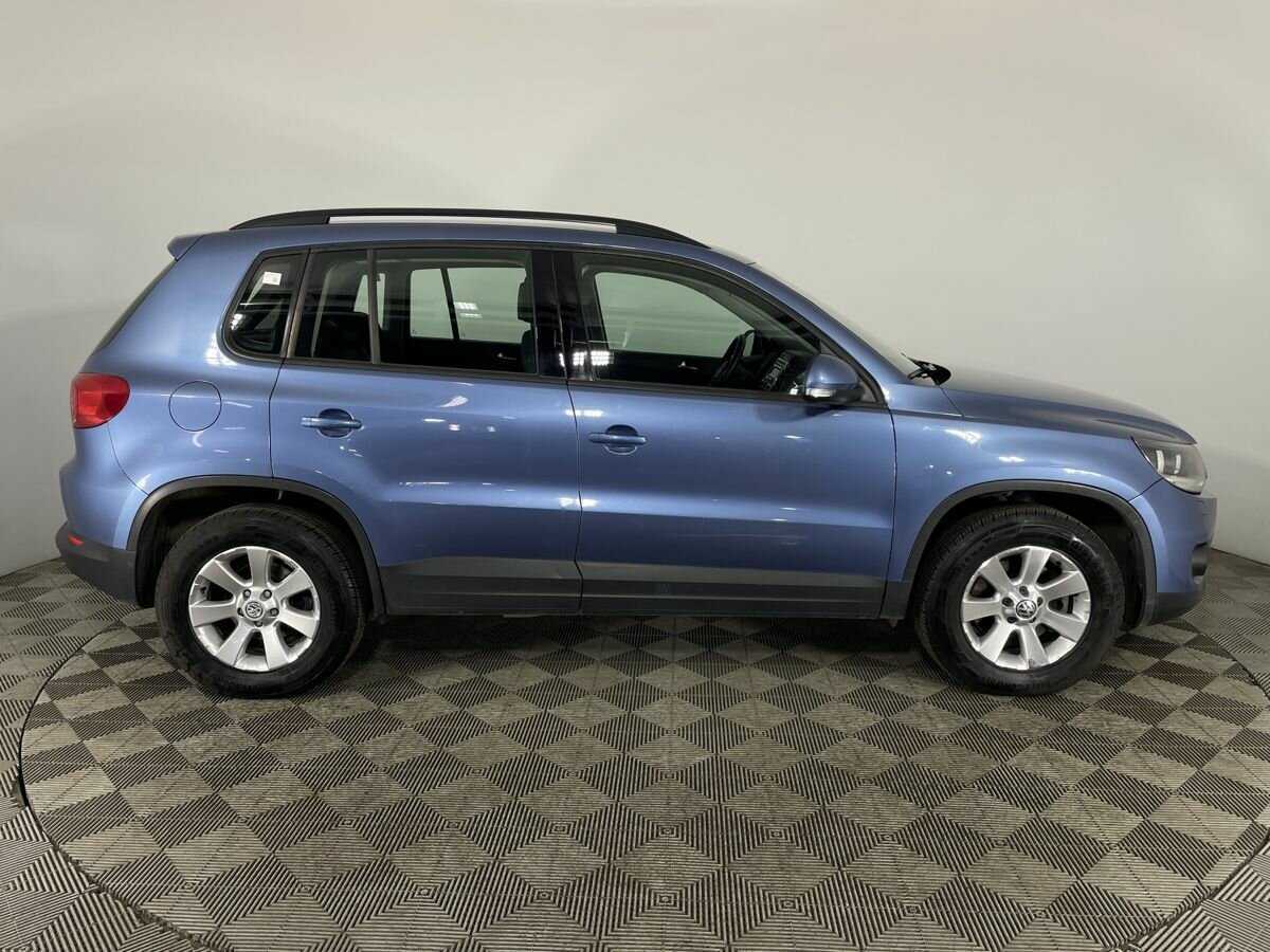 Volkswagen Tiguan б/у, 2012, Механическая. Фото: #3