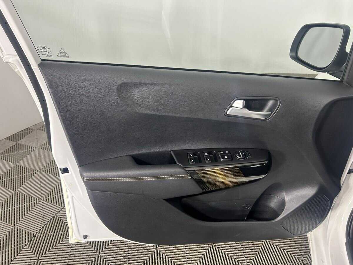 Kia Picanto б/у, 2022, Автоматическая. Фото: #7