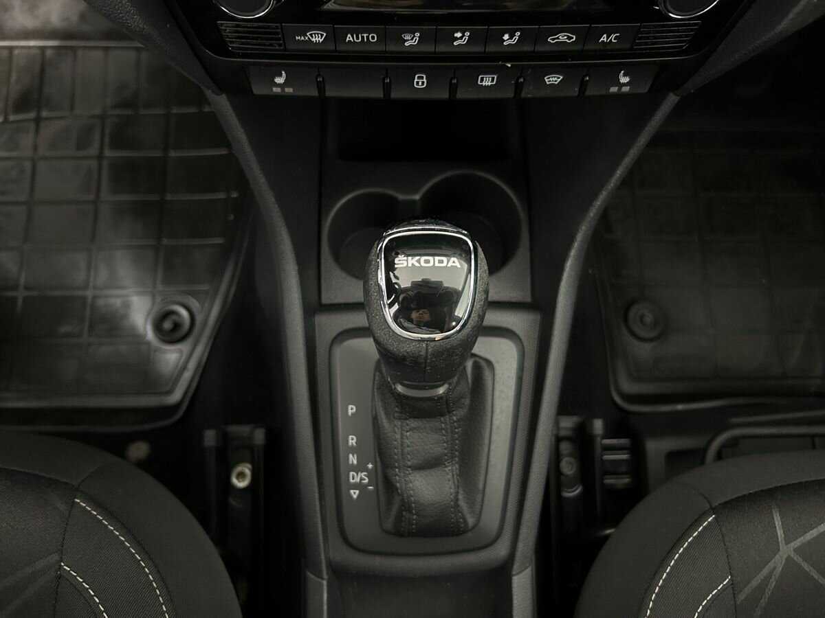 Шкода Рапид б/у, 2019, Автоматическая. Фото: #12