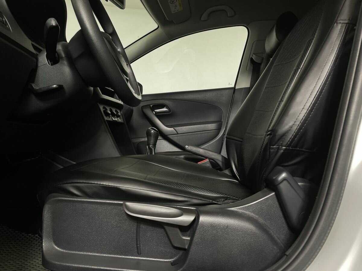 Фольксваген Поло б/у, 2017, Механическая. Фото: #9