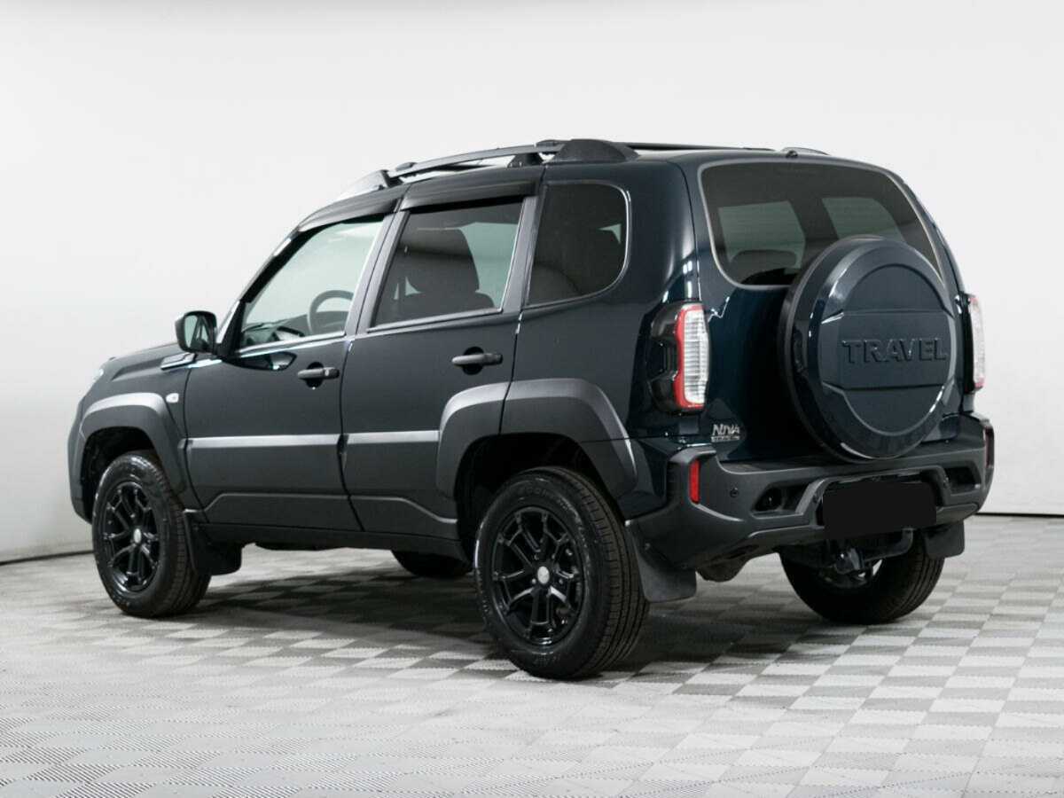 Lada (ВАЗ) Niva б/у, 2023, Механическая. Фото: #5