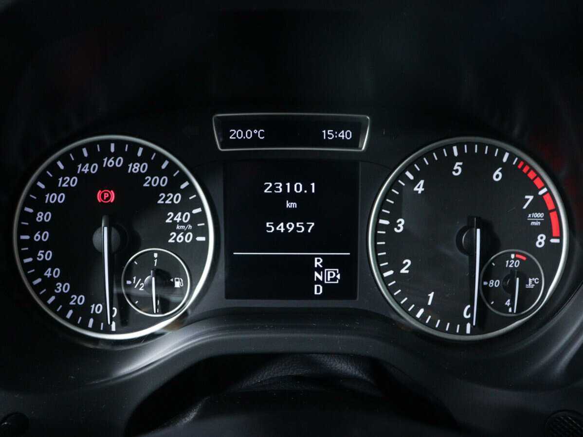 Mercedes-Benz A-Класс б/у, 2015, Роботизированная. Фото: #10