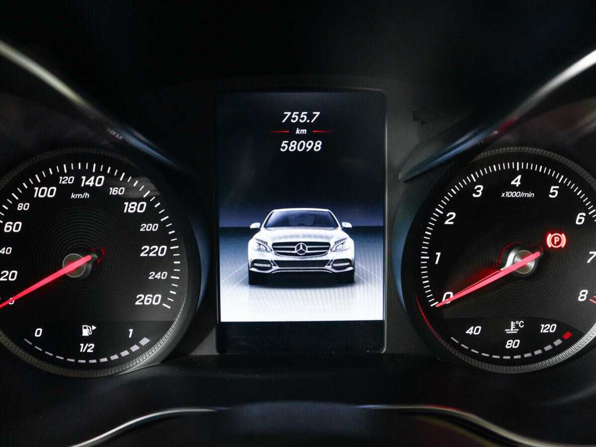 Мерседес-Бенц Ц-Класс б/у, 2015, Автоматическая. Фото: #10