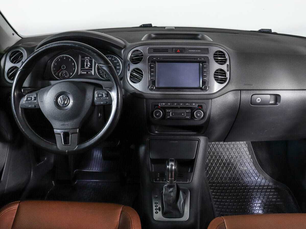 Volkswagen Tiguan б/у, 2013, Роботизированная. Фото: #9