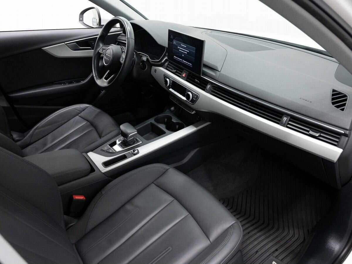 Audi A4 б/у, 2020, Роботизированная. Фото: #10