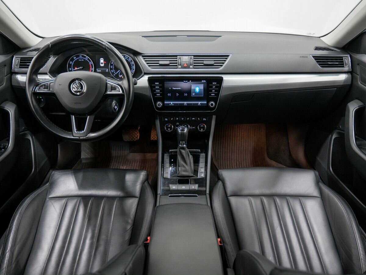 Skoda Superb б/у, 2018, Роботизированная. Фото: #10