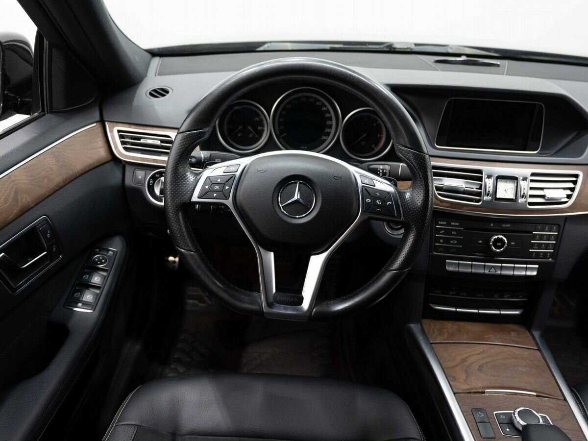 Мерседес-Бенц Е-Класс б/у, 2015, Автоматическая. Фото: #14