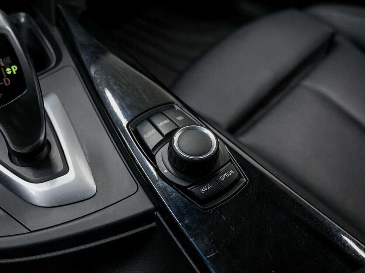 БМВ 3 серии б/у, 2013, Автоматическая. Фото: #18