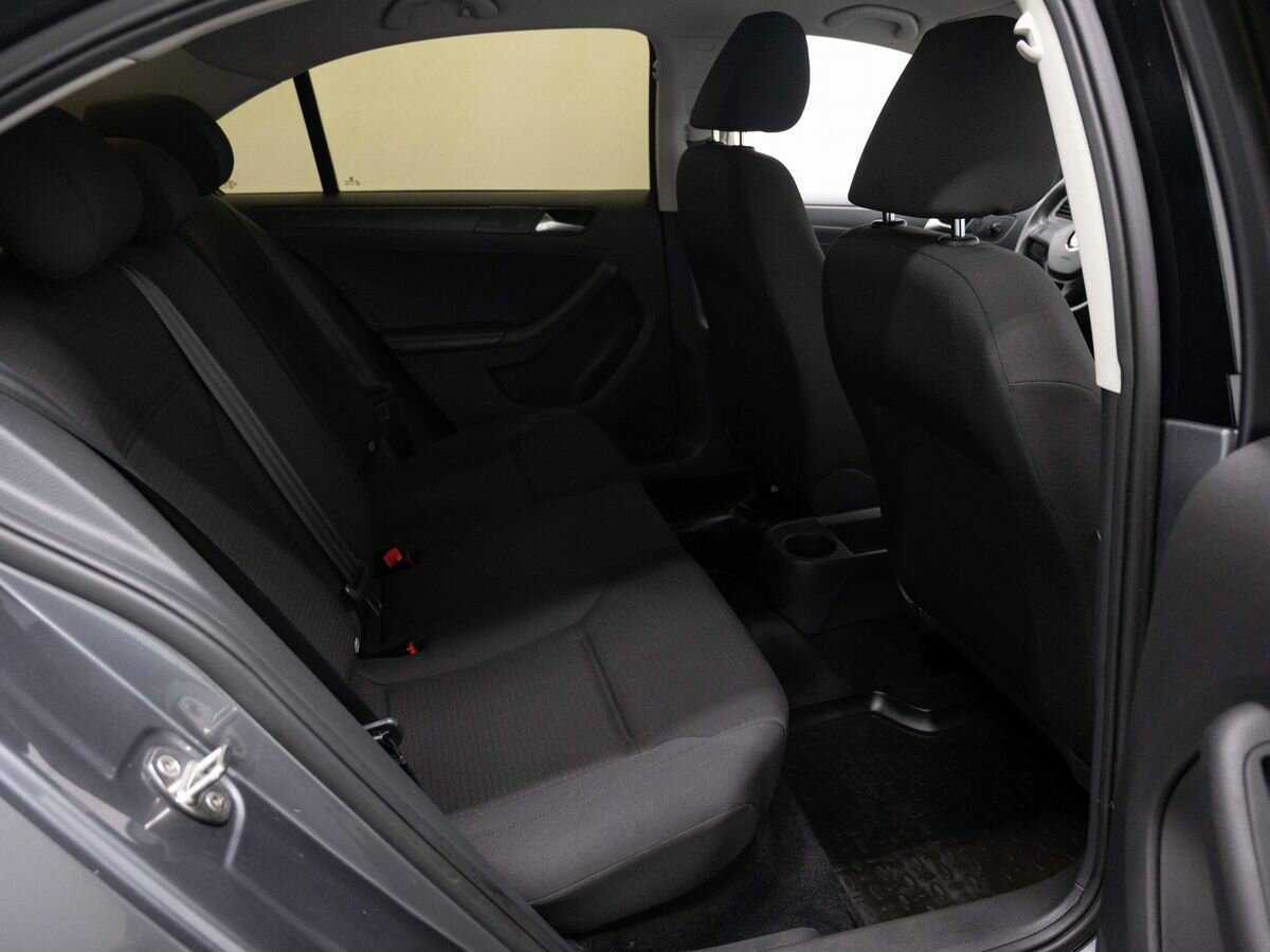 Volkswagen Jetta б/у, 2015, Автоматическая. Фото: #8