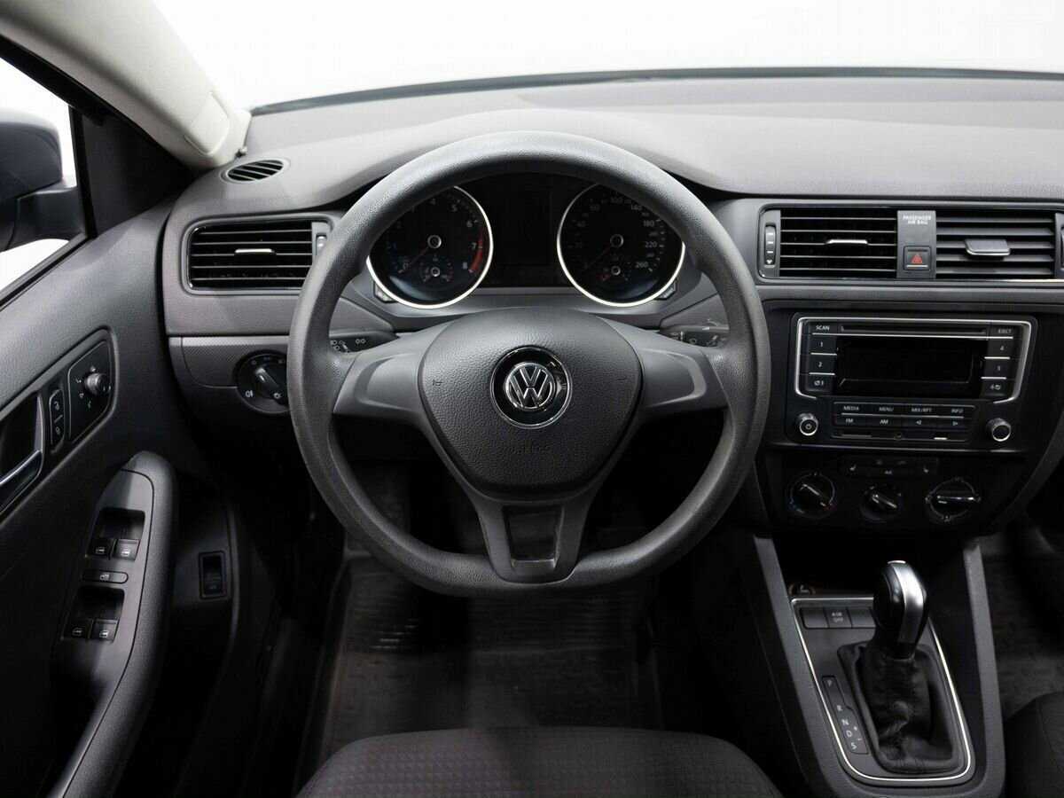 Volkswagen Jetta б/у, 2015, Автоматическая. Фото: #12