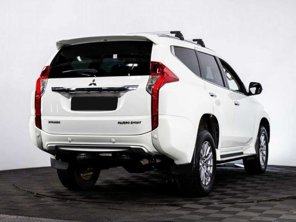Митсубиши Паджеро Спорт б/у, 2017, Автоматическая. Фото: #5