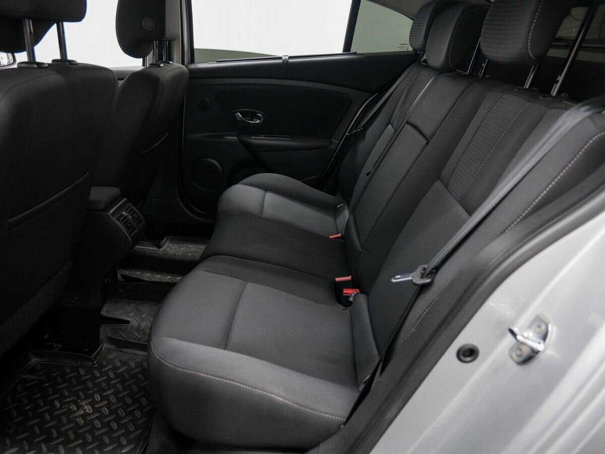 Renault Fluence б/у, 2013, Механическая. Фото: #11