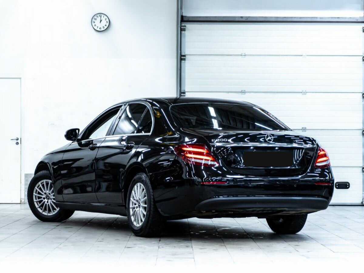 Мерседес-Бенц Е-Класс б/у, 2018, Автоматическая. Фото: #2