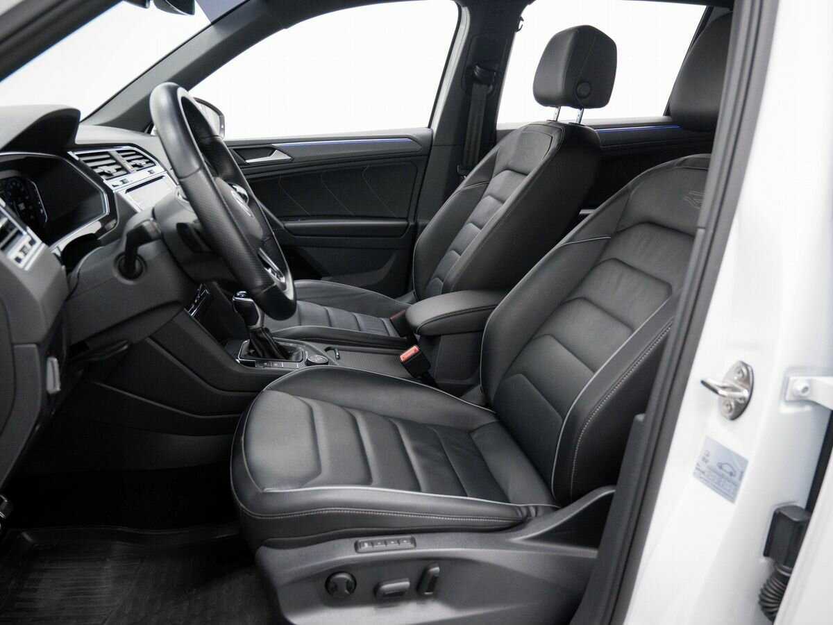 Volkswagen Tiguan б/у, 2022, Роботизированная. Фото: #14