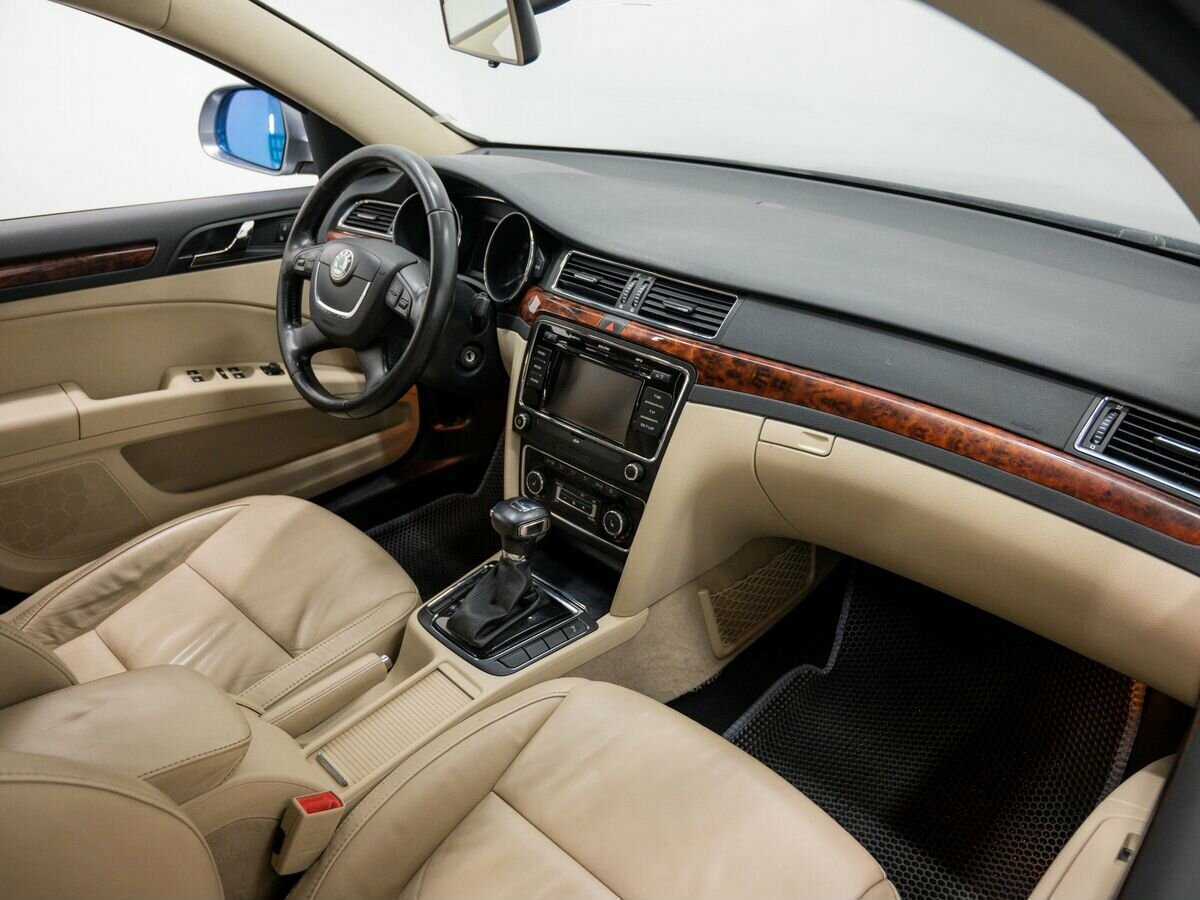 Skoda Superb б/у, 2012, Автоматическая. Фото: #6