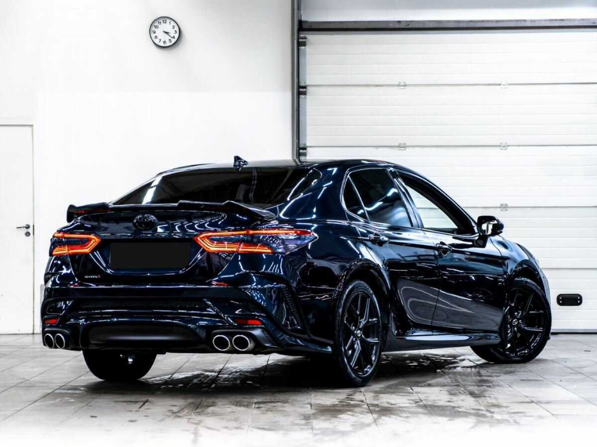 Toyota Camry б/у, 2018, Автоматическая. Фото: #2