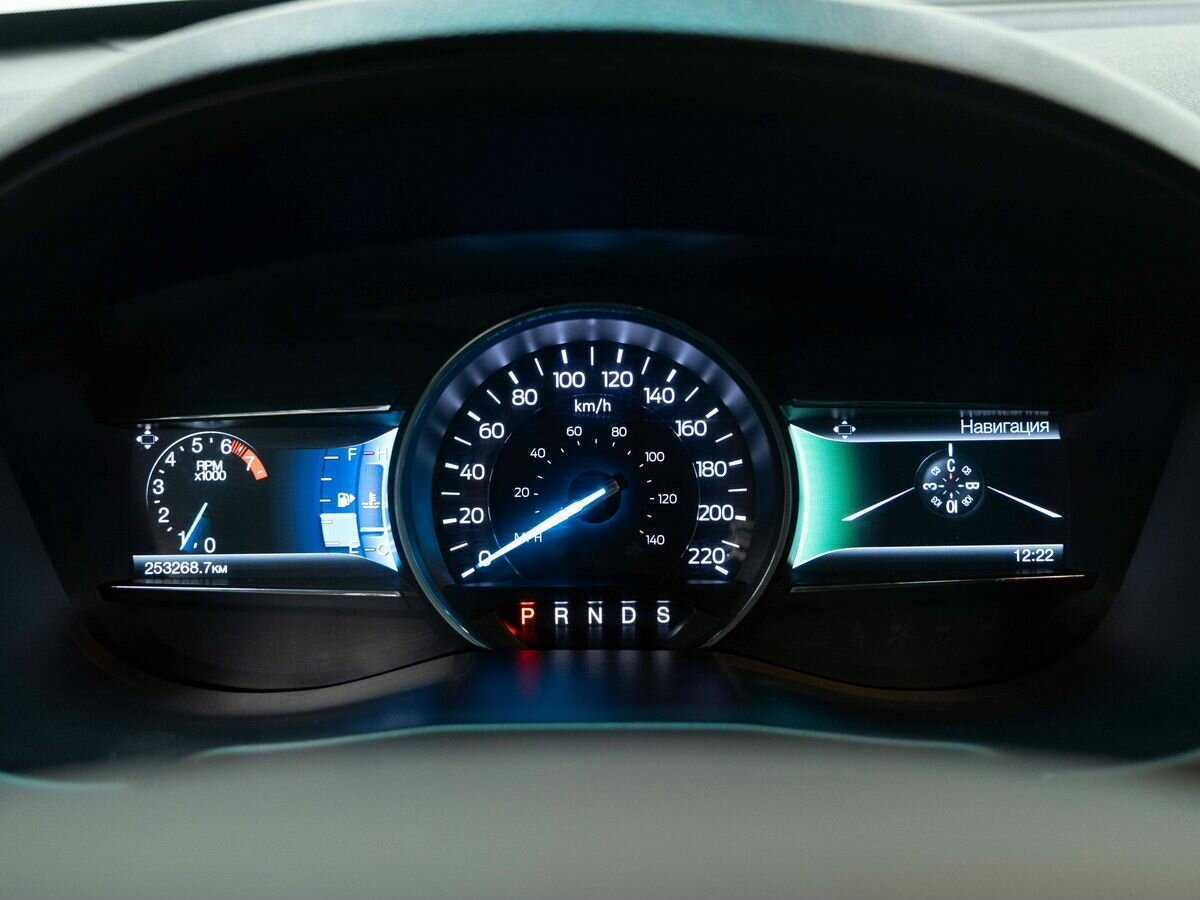 Ford Explorer б/у, 2016, Автоматическая. Фото: #17