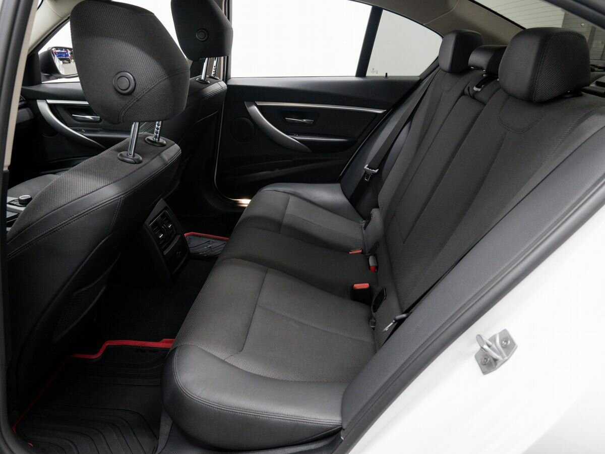 БМВ 3 серии б/у, 2017, Автоматическая. Фото: #11