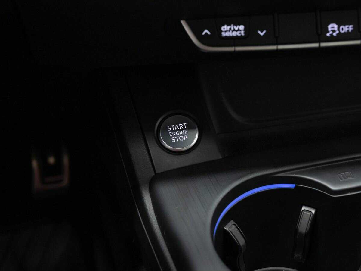 Ауди А4 б/у, 2017, Роботизированная. Фото: #19