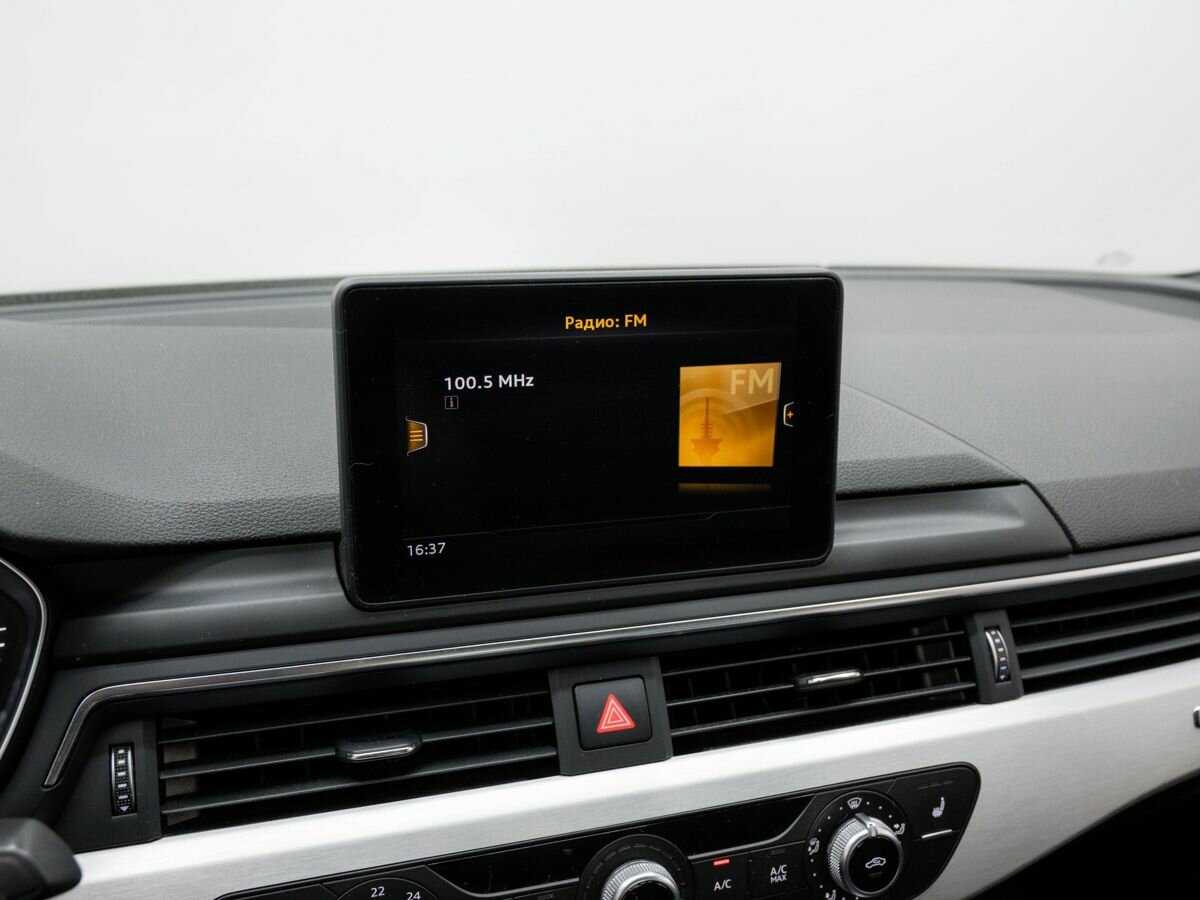 Ауди А4 б/у, 2017, Роботизированная. Фото: #21