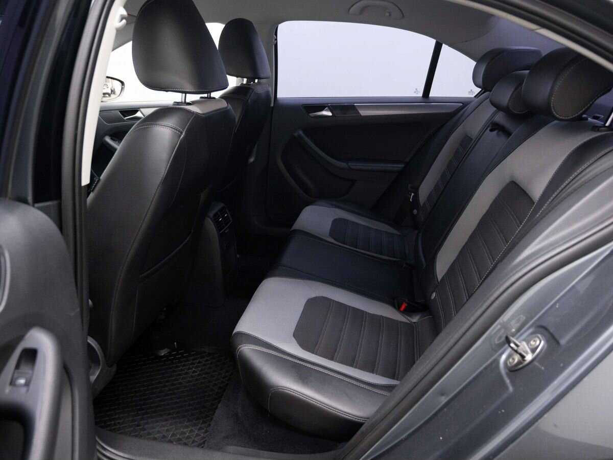 Volkswagen Jetta б/у, 2012, Роботизированная. Фото: #8