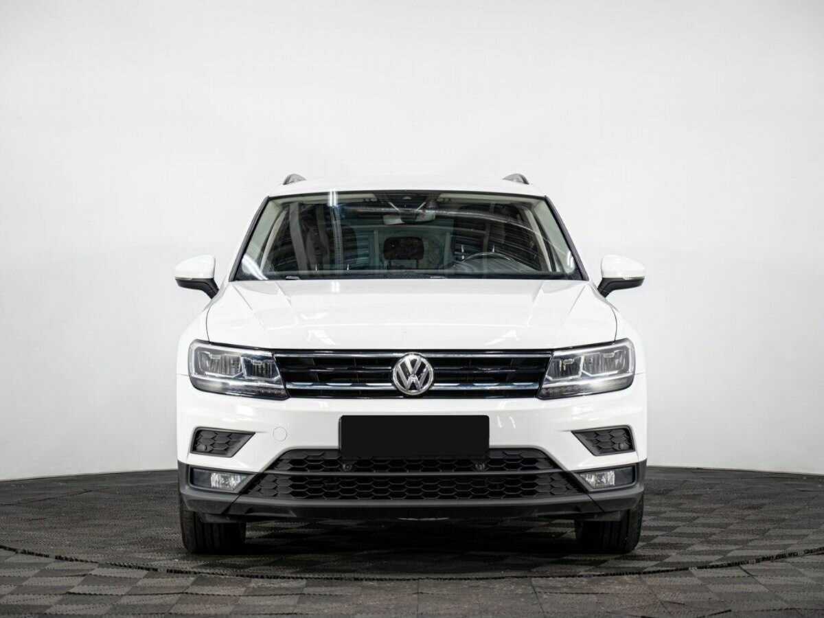 Volkswagen Tiguan б/у, 2018, Роботизированная. Фото: #1