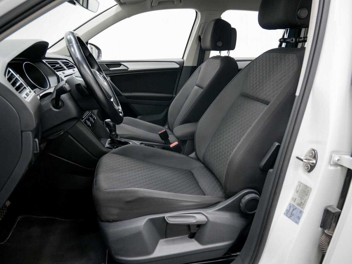 Volkswagen Tiguan б/у, 2018, Роботизированная. Фото: #16