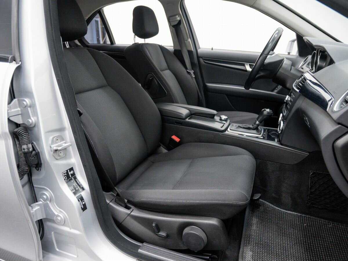 Мерседес-Бенц Ц-Класс б/у, 2012, Автоматическая. Фото: #7