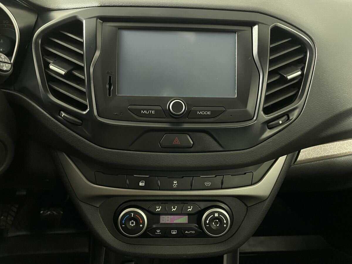 Лада (ВАЗ) Веста б/у, 2018, Механическая. Фото: #11