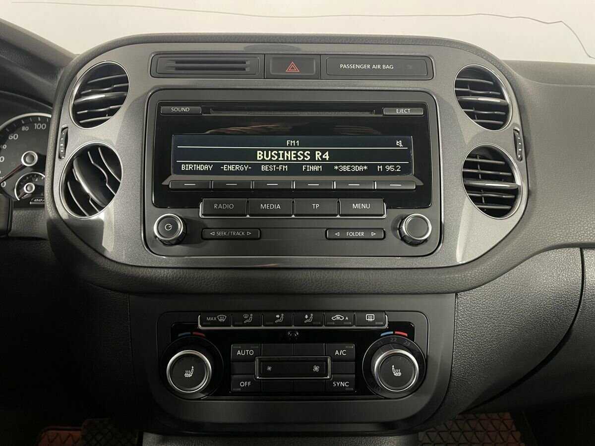 Volkswagen Tiguan б/у, 2012, Автоматическая. Фото: #11