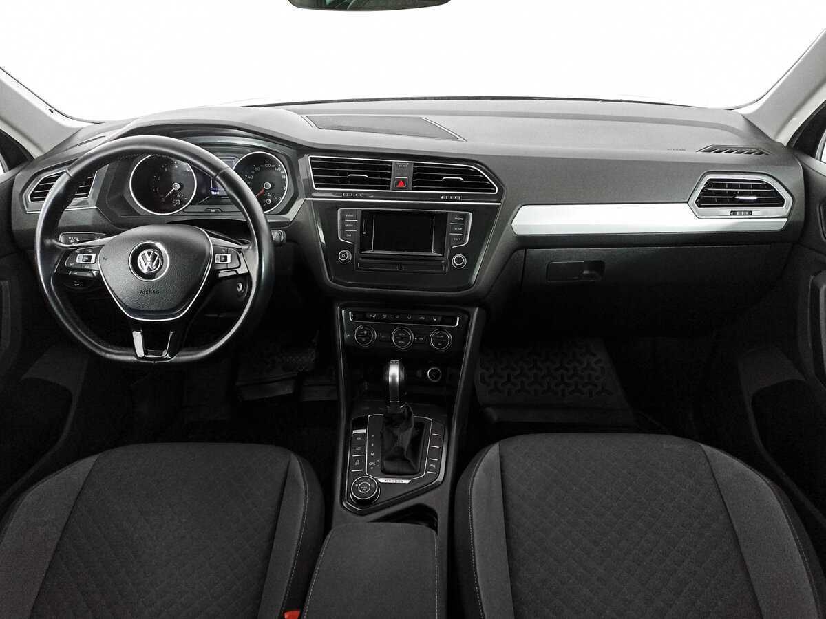 Volkswagen Tiguan б/у, 2017, Роботизированная. Фото: #11