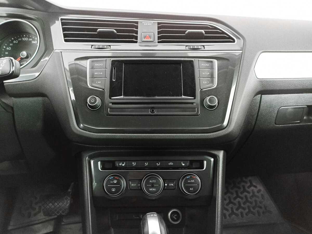 Volkswagen Tiguan б/у, 2017, Роботизированная. Фото: #12