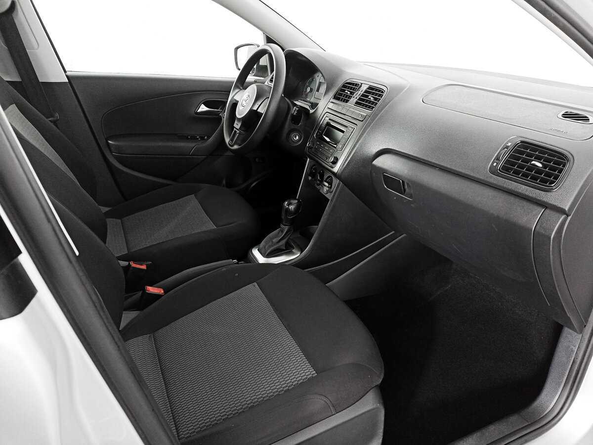 Фольксваген Поло б/у, 2014, Автоматическая. Фото: #6