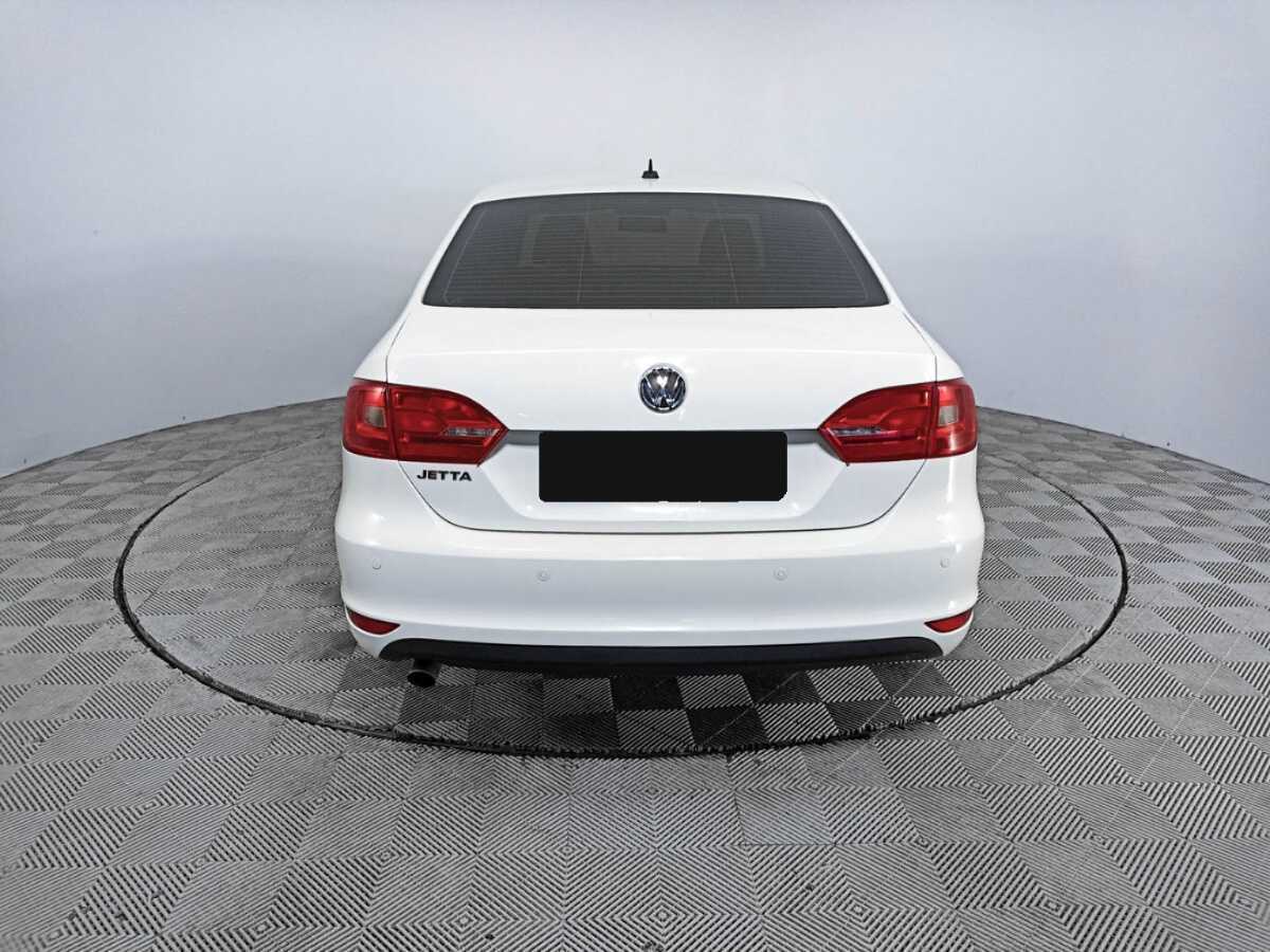 Volkswagen Jetta б/у, 2014, Механическая. Фото: #5