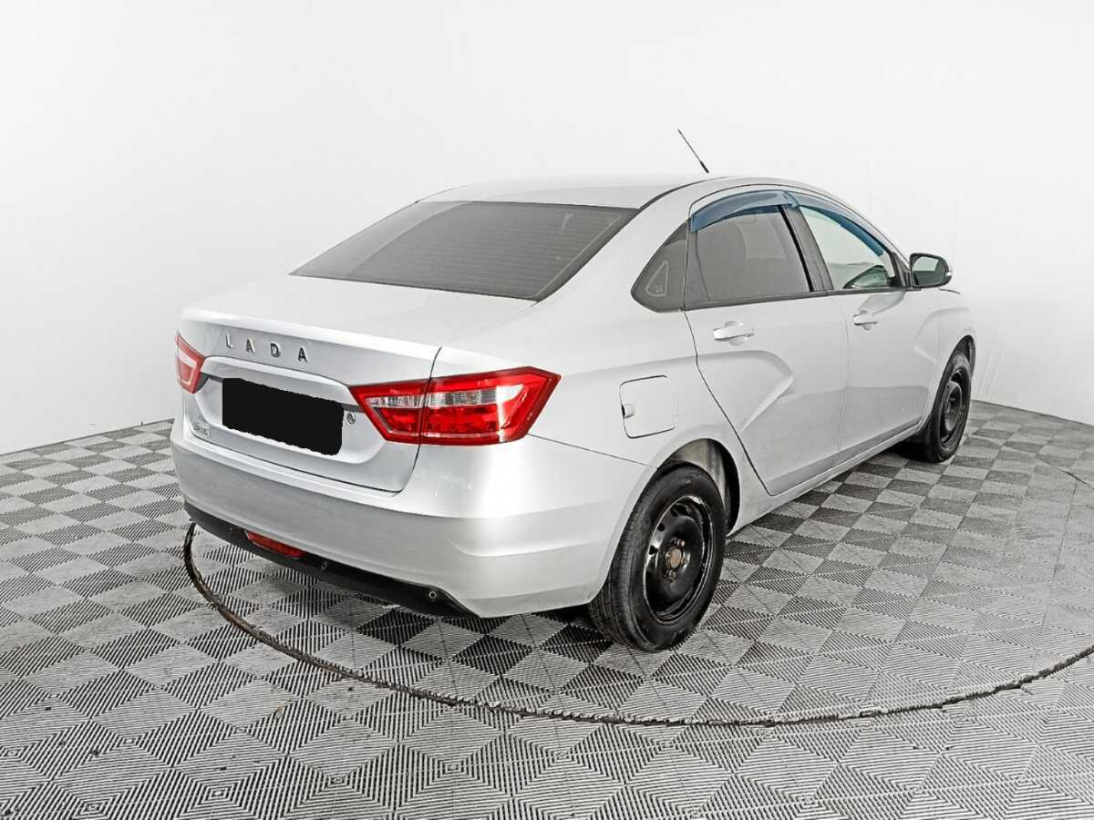 Лада (ВАЗ) Веста б/у, 2015, Механическая. Фото: #4