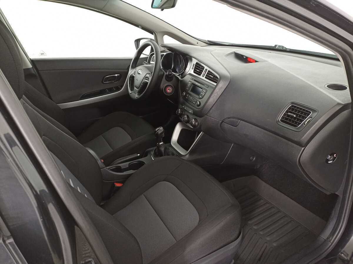 Киа Сид б/у, 2015, Механическая. Фото: #7