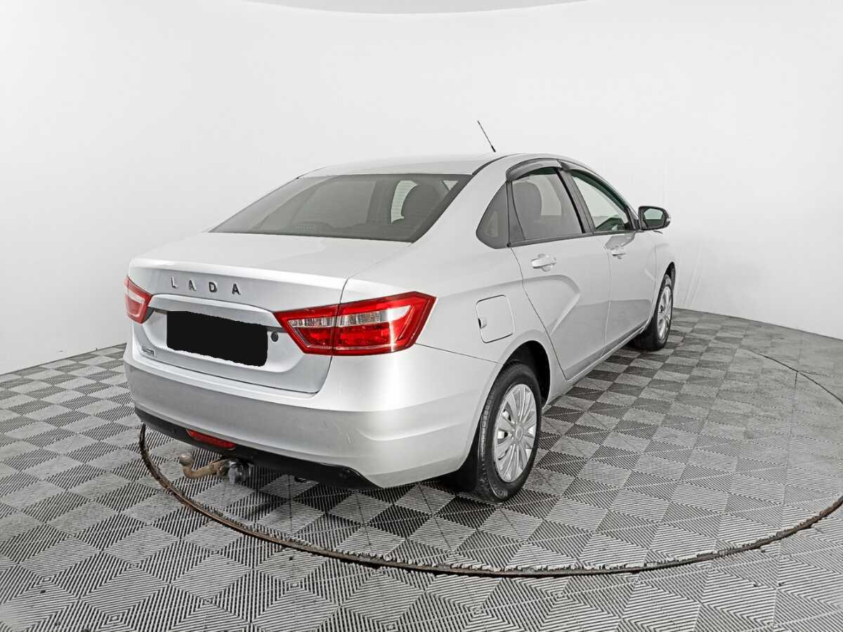 Лада (ВАЗ) Веста б/у, 2017, Механическая. Фото: #4