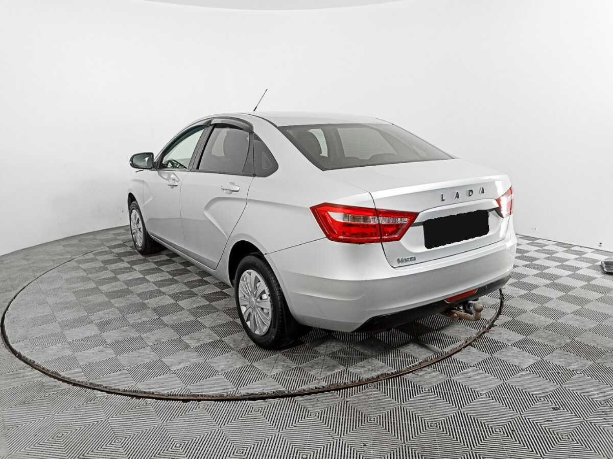 Лада (ВАЗ) Веста б/у, 2017, Механическая. Фото: #6