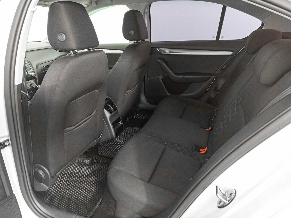 Шкода Октавия б/у, 2019, Механическая. Фото: #9