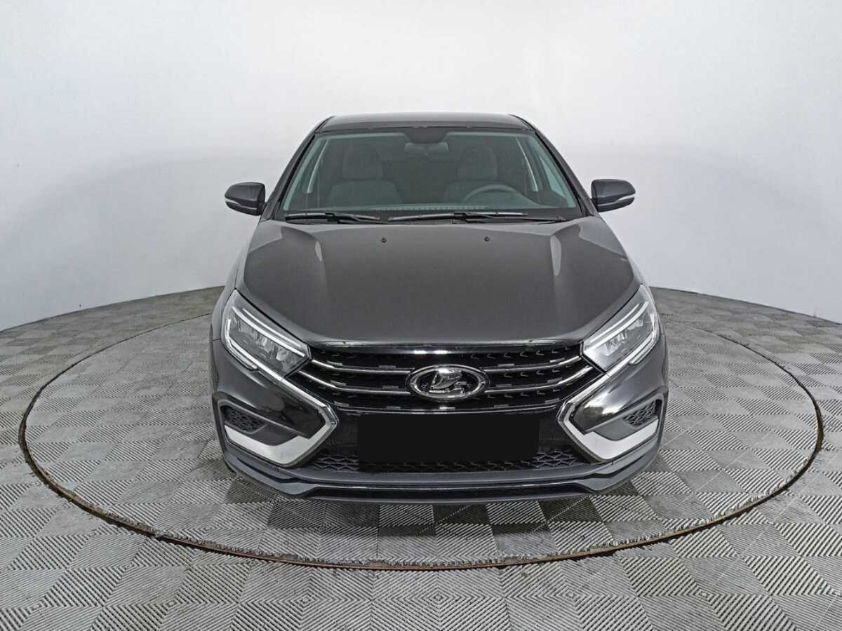 Лада (ВАЗ) Веста б/у, 2023, Механическая. Фото: #1