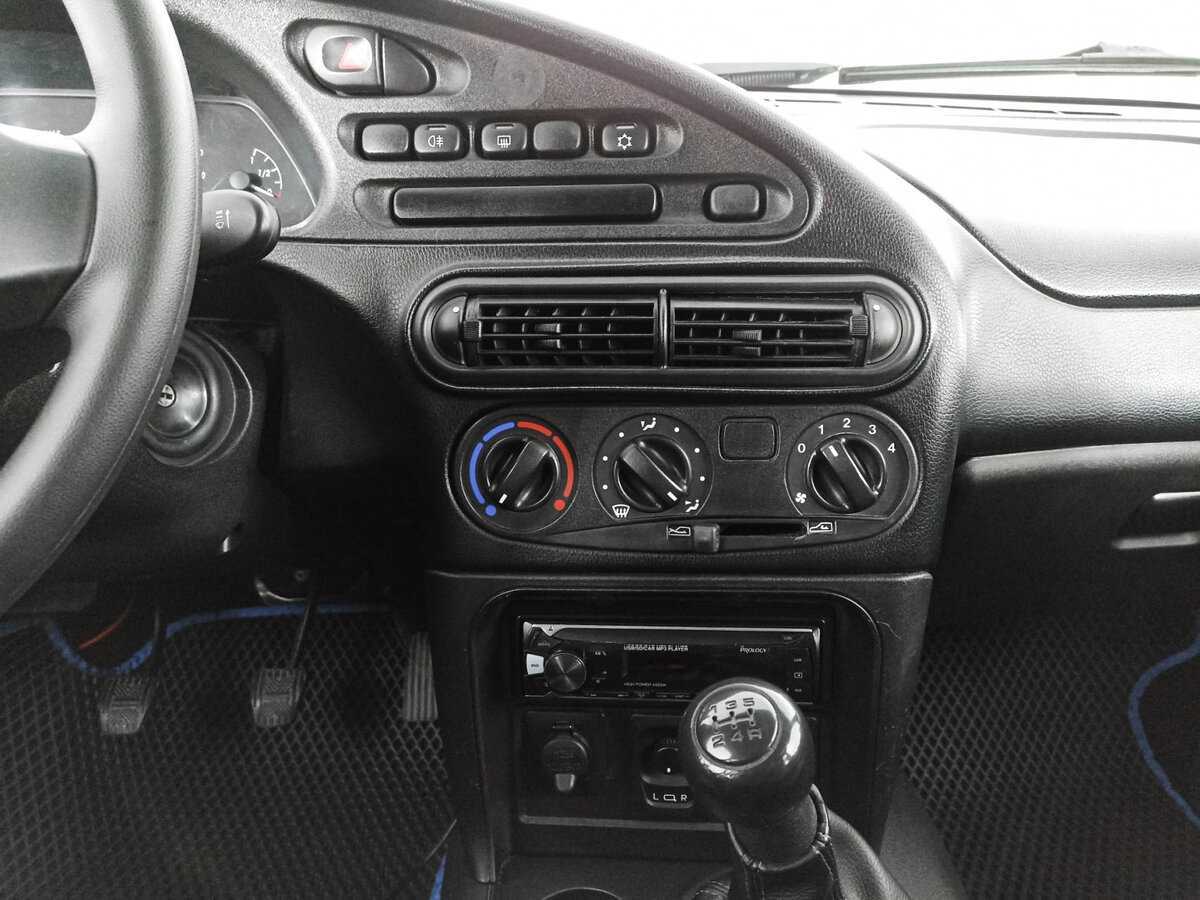 Chevrolet Niva б/у, 2019, Механическая. Фото: #12