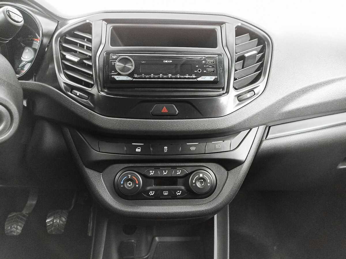 Лада (ВАЗ) Веста б/у, 2018, Механическая. Фото: #12