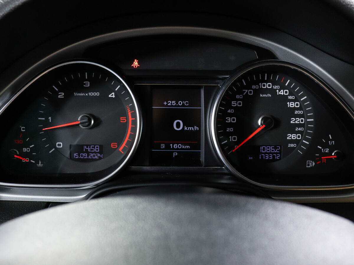 Audi Q7 б/у, 2013, Автоматическая. Фото: #10