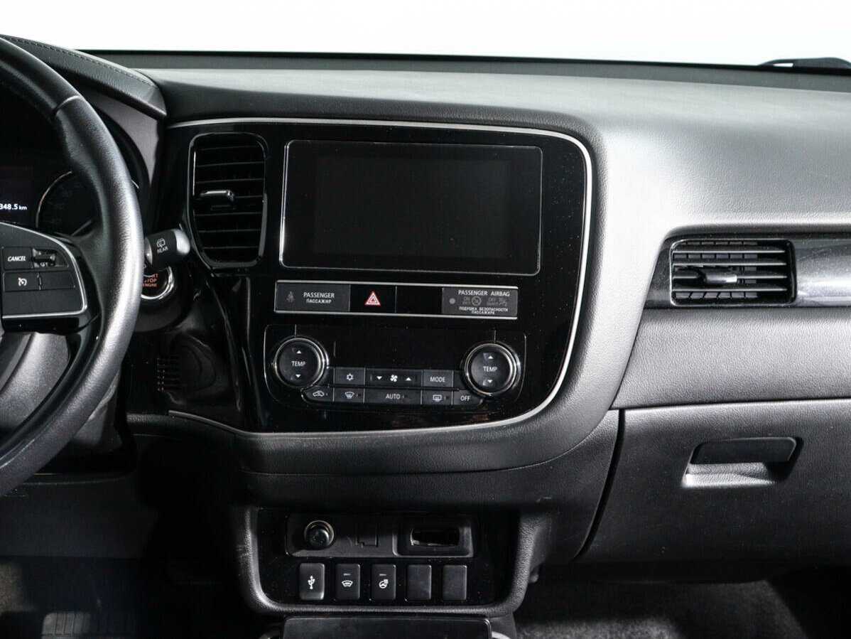 Митсубиши Оутлэндер б/у, 2018, Вариатор. Фото: #12