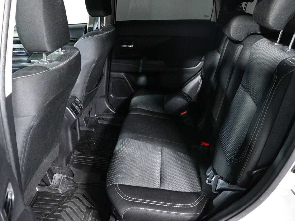 Митсубиши Оутлэндер б/у, 2019, Вариатор. Фото: #9