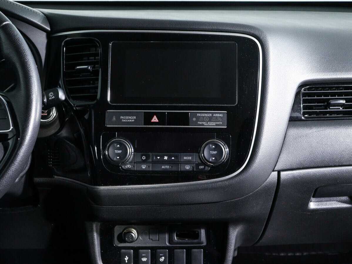 Митсубиши Оутлэндер б/у, 2019, Вариатор. Фото: #12