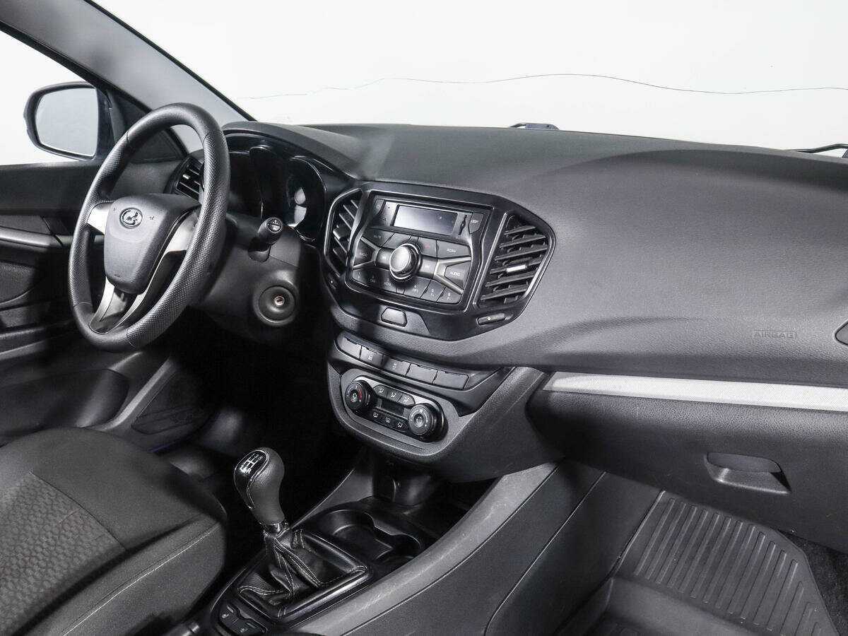 Лада (ВАЗ) Веста б/у, 2016, Механическая. Фото: #8