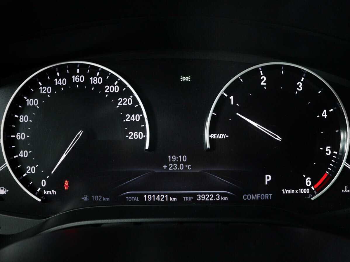 БМВ 5 серии б/у, 2019, Автоматическая. Фото: #8