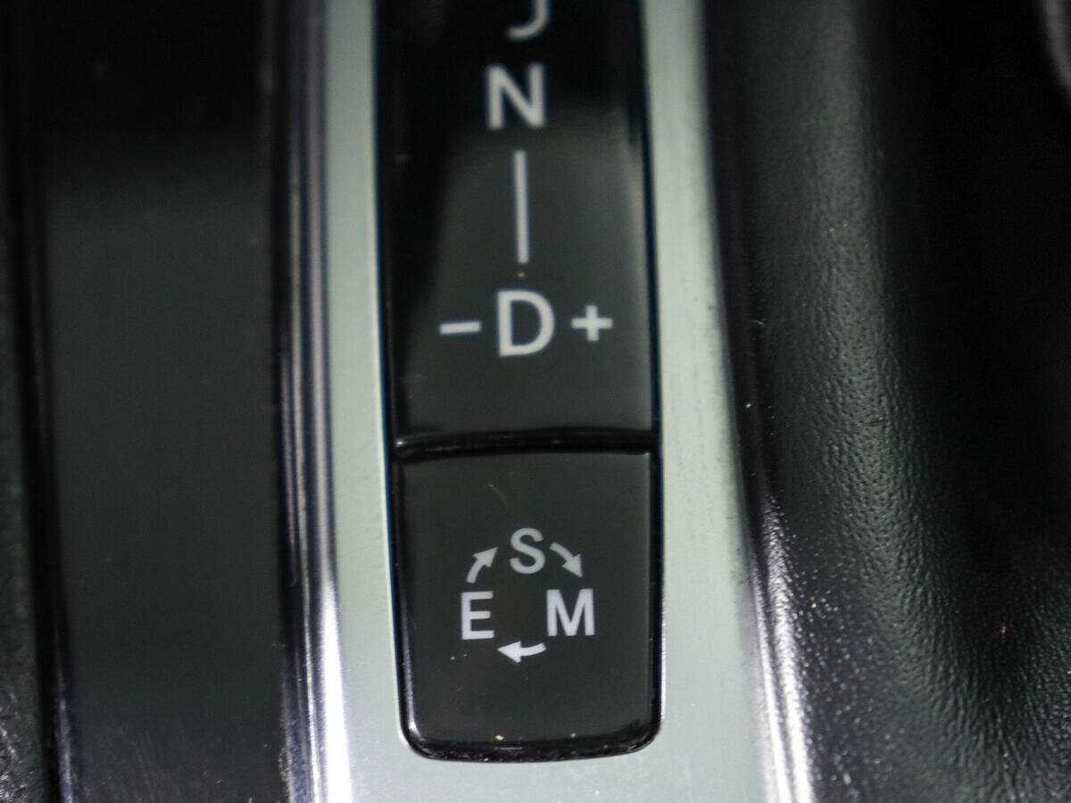 Мерседес-Бенц Ц-Класс б/у, 2012, Автоматическая. Фото: #12