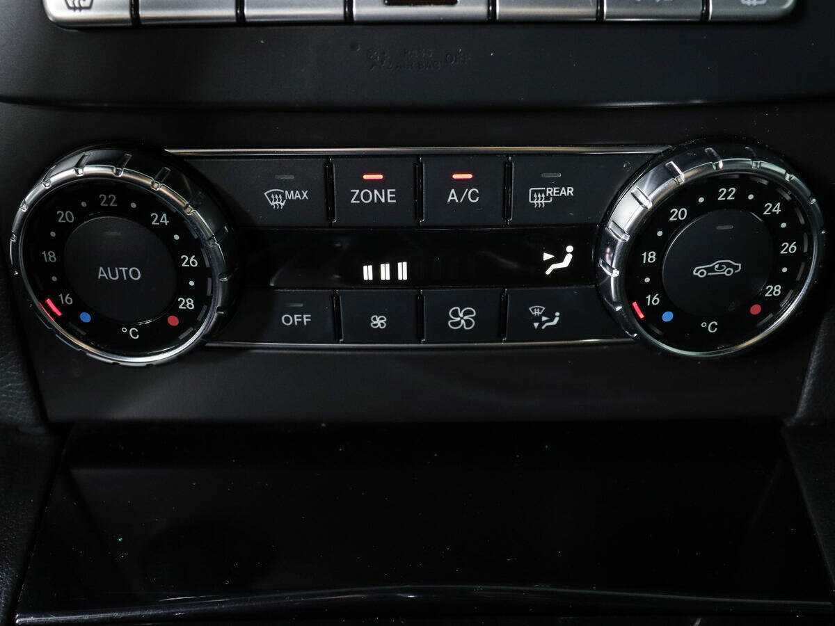 Мерседес-Бенц Ц-Класс б/у, 2012, Автоматическая. Фото: #13